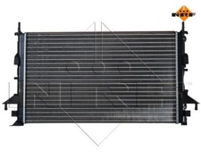 Radiator, engine cooling NRF 58318 for Renault Laguna II