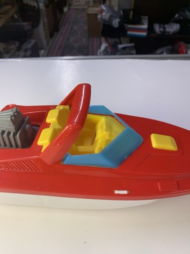 Vintage Toys Inc Plastic Red Speedboat #843 12" EUC Kids Toy Made In USA - Picture 4 of 16