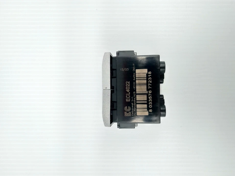 Kit Placca Metallo + Pulsante Elettrocanali momentaneo Argento - Immagine 4 di 4