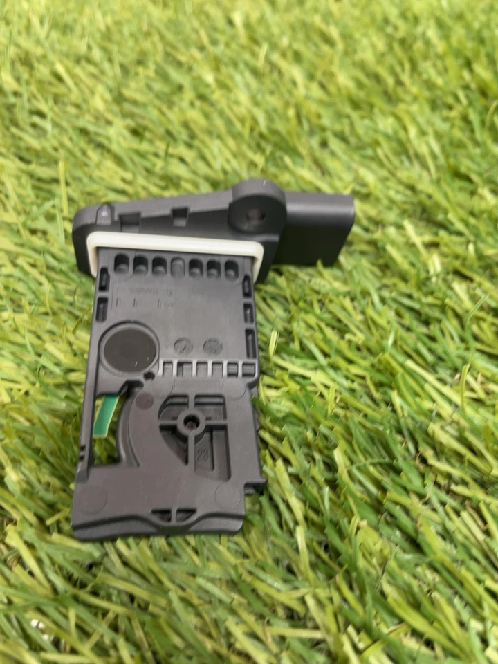 ✅ Medidor de flujo de admisión de aire GMC CANYON 2024 PN:12714453 OEM Foto 2 de 4