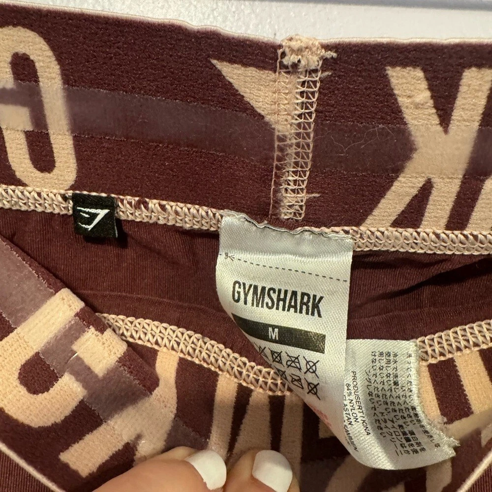 gymshark logo leggings