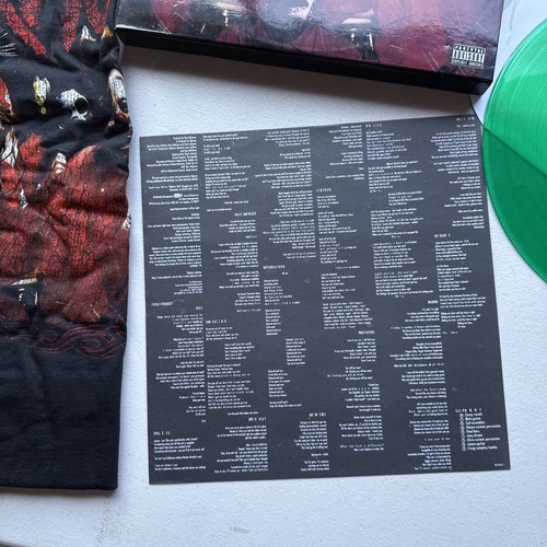 Slipknot 2009 Slime Green Vinyl LP & T-Shirt Box Set -Size Large - Nu Metal - Picture 3 of 10