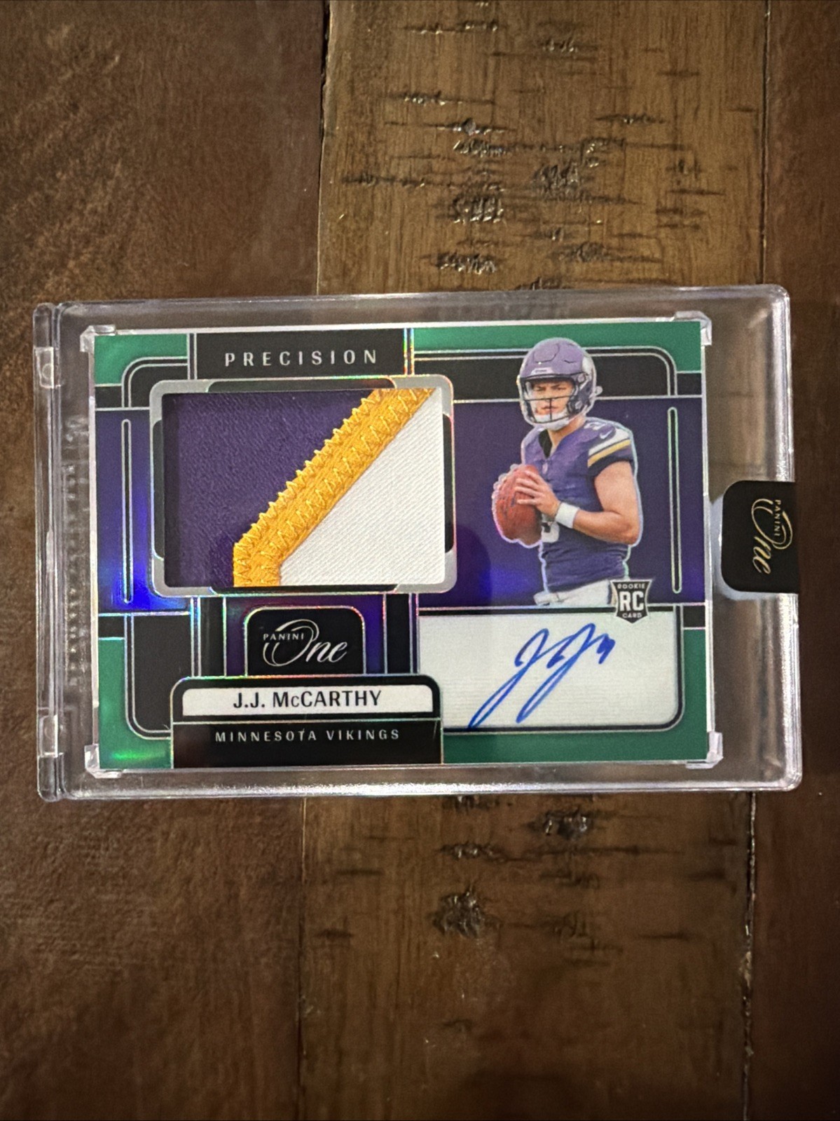 2024 Panini One - Precision Rookie Patch Autographs J.J. McCarthy #301 Green /40