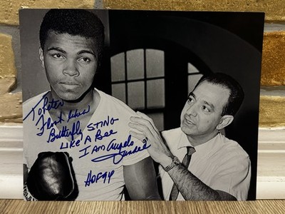 ANGELO DUNDEE SIGNED BOXING PHOTO  FLOAT LIKE A BUTTERFLY STING LIKE A BEE  53