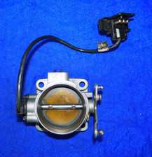 Drosselklappe 0065451824 Mercedes Benz 0011409053 W124 W201 W460 M102 DK0001 Drosselklappe 0065451824 Mercedes Benz 0011409053 W124 W201 W460 M102 DK0001