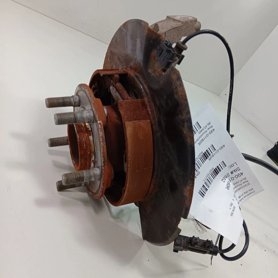 Buje de cojinete de nudillo de husillo trasero derecho para pasajeros Chrysler 300 AWD se adapta a 15-20 Foto 2 de 4