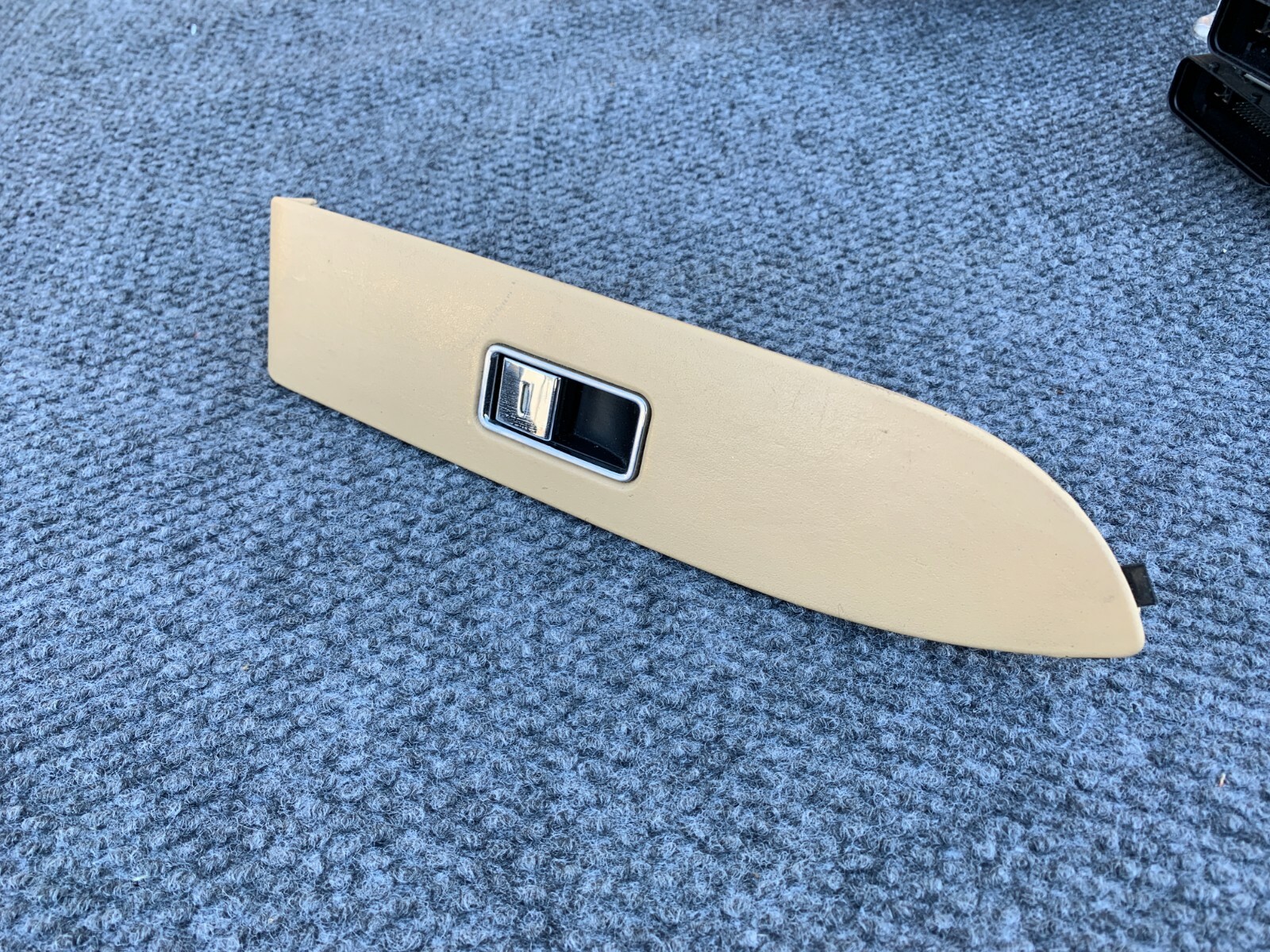 Bentley Continental GT 2004-2010 Right Window switch