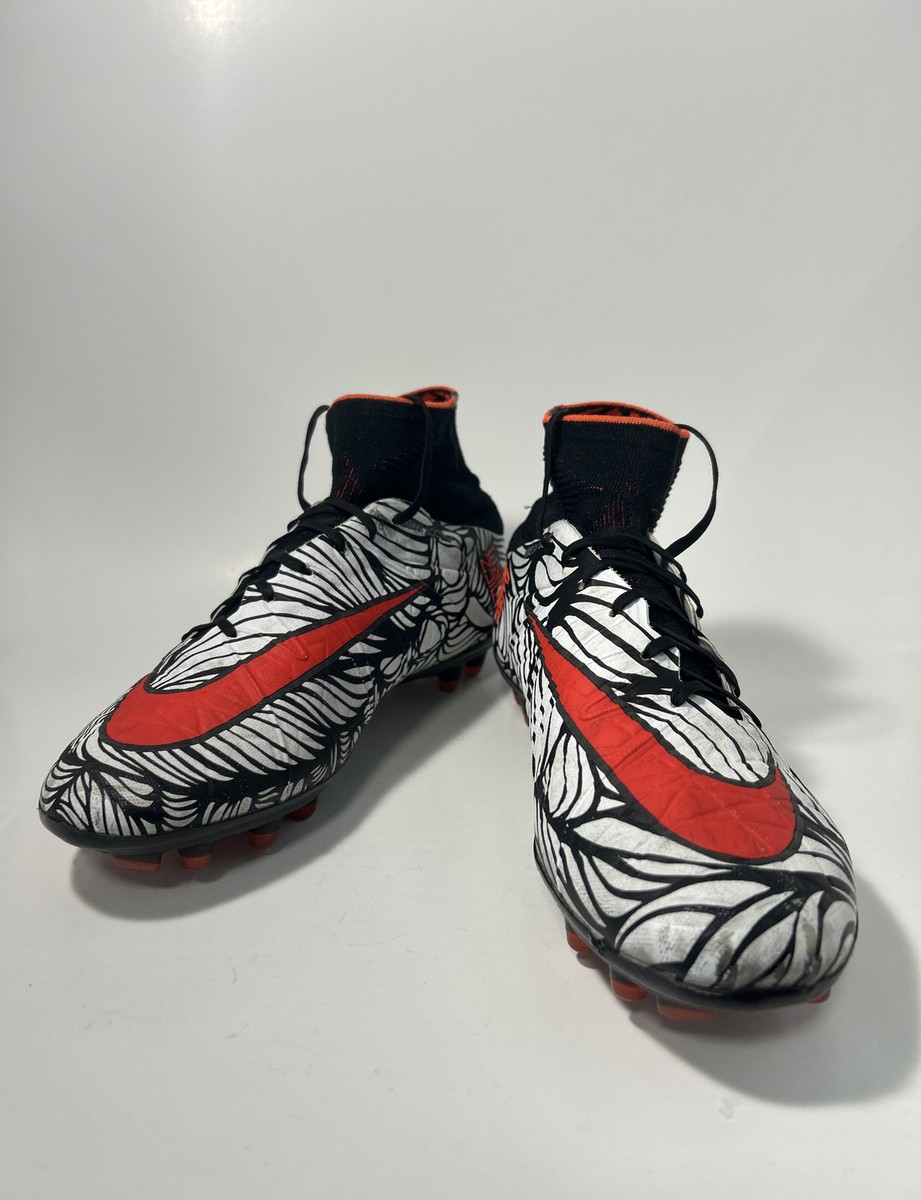 Size 9.5 - Men's Nike Hypervenom Phantom 2 FG 'Neymar Size 9.5 - Men's Nike Hypervenom Phantom 2 FG 'Neymar