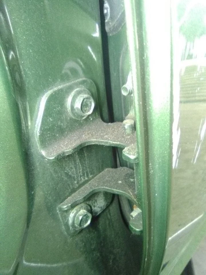 2019 Dodge Charger Left Driver Lower Rear Door Hinge - Image 2 of 4