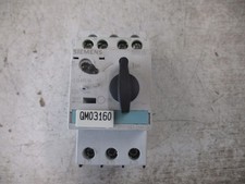 Siemens Sirius Motor Protector 3RV1021-1HA10 Trip: 5.5-8A 600V Used