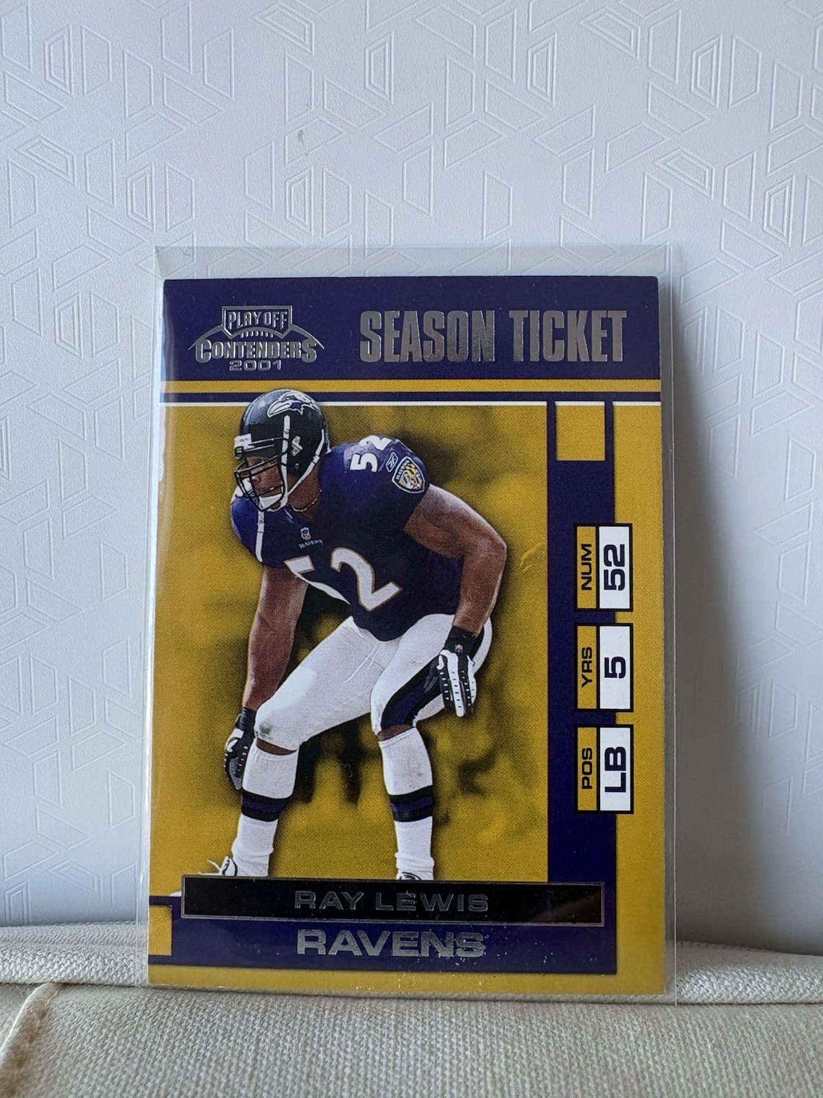 Playoff 2001 Contenders Ray Lewis Season Ticket #8 Baltimore Ravens NFL