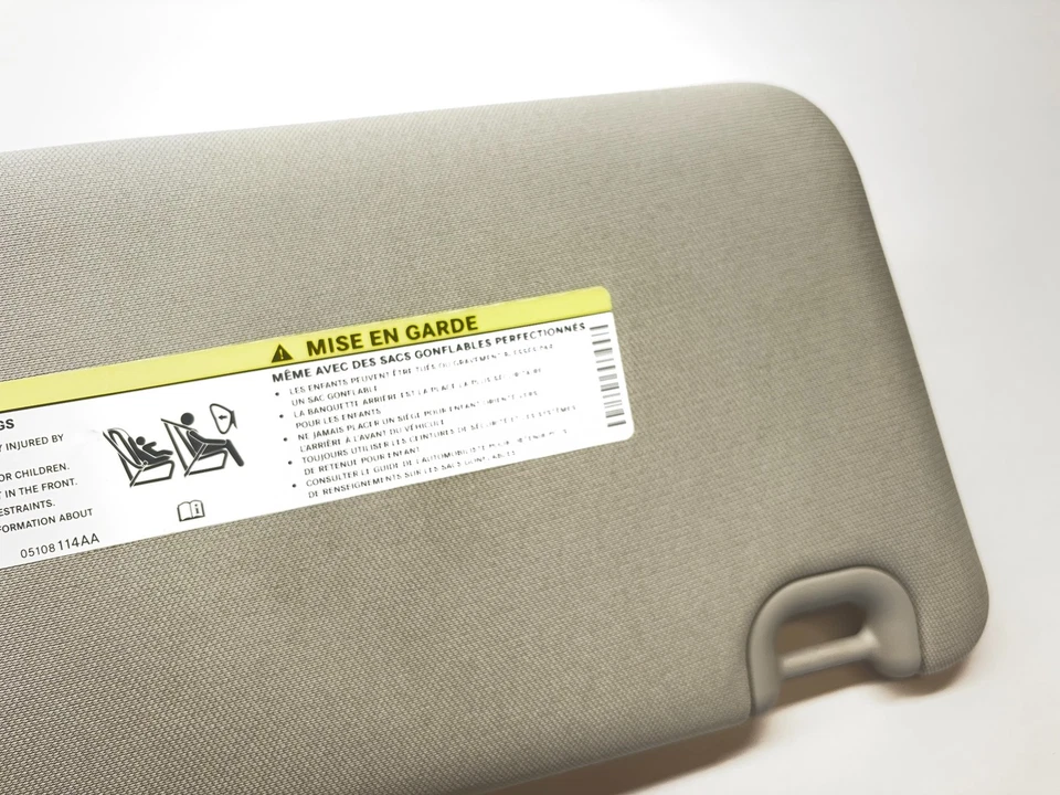 Driver Side Sun Visor 2013-2018 Ram 1500 2500 3500 Unlighted 1VF23BD1AC - Image 4 of 4