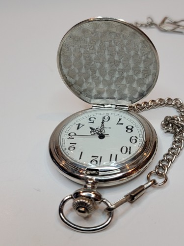 Engraved *DWAYNE* Stainless Steel Battery Operated Pocket Chained Watch W/ Box - Picture 10 of 10