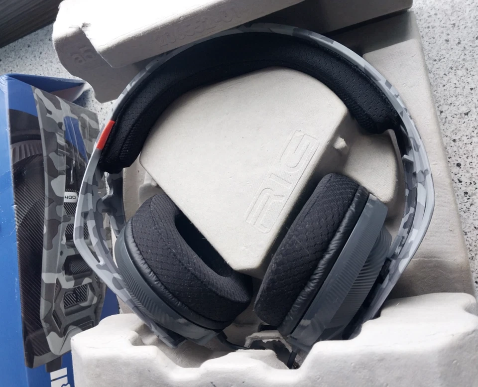 Tested RIG 400HS Wired Gaming Headset for PS4 PS5 PC Phone, Arctic Camo - Image 4 of 4