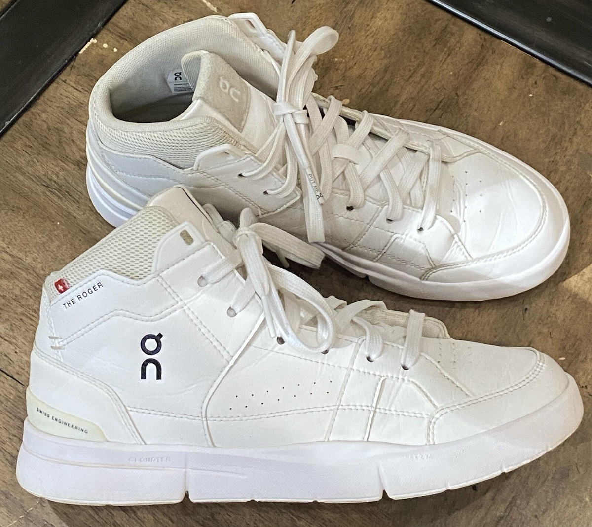靴 Chicago ON CLOUD The Roger Clubhouse Mid White Vegan Leather Sneaker