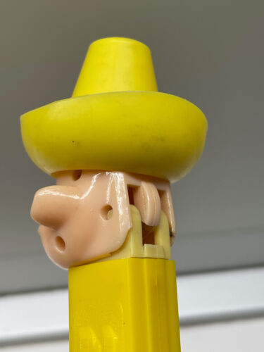 Vintage PEZ Pal Mexican, no feet, 3.4 Yugoslavia - Picture 16 of 22