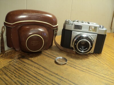 Zeiss Ikon Contina Camera W/ Leather Case & 382 S27 UV 1X Lens