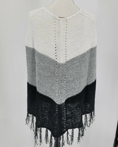 MaxSport Fringe Poncho Sweater Black White Gray Colorblock Women's Small Med NWT - Picture 6 of 9