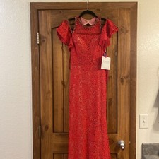 Morilee Dress Prom Madeline Gardner Size 4 Form Fitting Dress