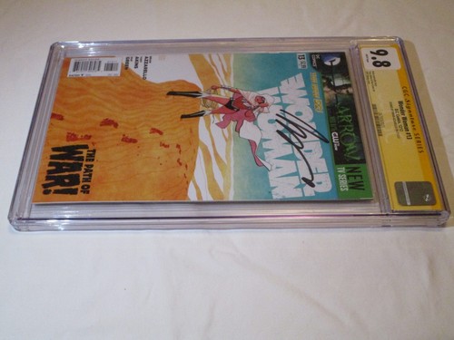 CGC SS 9.8 DC Comics The New 52 Wonder Woman #13 Signed Brian Azzarello - Picture 10 of 14