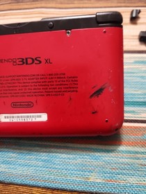 Nintendo 3DS XL Handheld Game Console . FOR PARTS ONLY