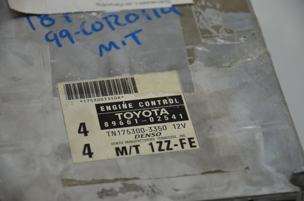 99 COROLLA 89661-02541 COMPUTER BRAIN ENGINE CONTROL ECU ECM 99 COROLLA 89661-02541 COMPUTER BRAIN ENGINE CONTROL ECU ECM