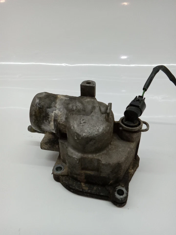 2003-2006 DODGE SPRINTER 2500 2.7L ENGINE COOLANT COOLING THERMOSTAT HOUSING OEM - Image 3 of 4
