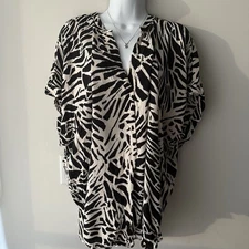 H&M Zebra Print V-Neck Blouse Top XXL NWT Black White Animal Print