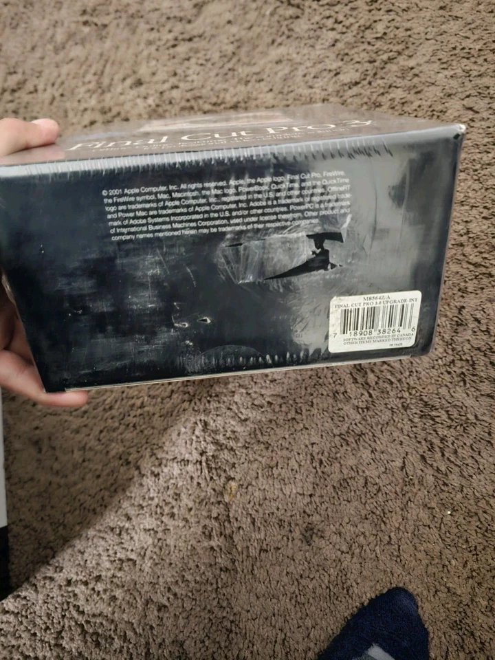 Final cut pro 3 for Mac/Apple User manuals original box complete never used - Image 2 of 3