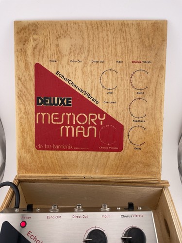 Electro Harmonix Deluxe Memory Man Delay Vibrato Chorus In Wood Box Free Ship - Picture 8 of 13