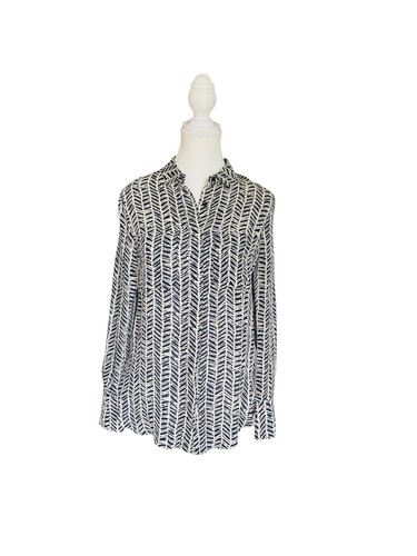 Brochure Walker S 100% Silk Blouse Hidden Buttons Front Chest Pockets Ret $318