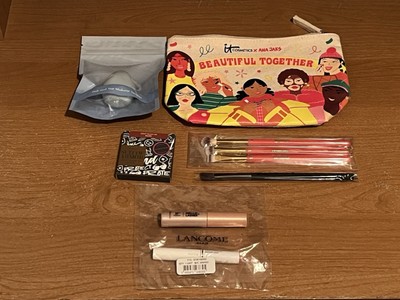  RV$80+! Makeup Sample Lot  IT Cosmetics Hello Lancome Brushes Sponge Makeup Bag
