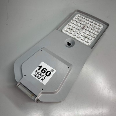 COOPER LIGHTING Archeon Contemporary Series Street Light 160 24000 L 4000 K
