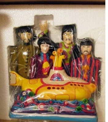 1999 BEATLES GARTLAN YELLOW SUBMARINE PORCELAIN LOW#433/1968 LARGE