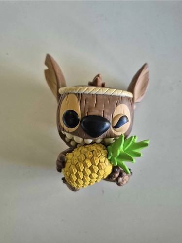 Funko Pop! Disney TIKI STITCH #472 *Hot Topic EXKLUSIV*