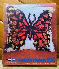 Beautiful Butterfly Latch Hook Kit #12013 Picture Pillow 12x12" Vintage 1980 NEW