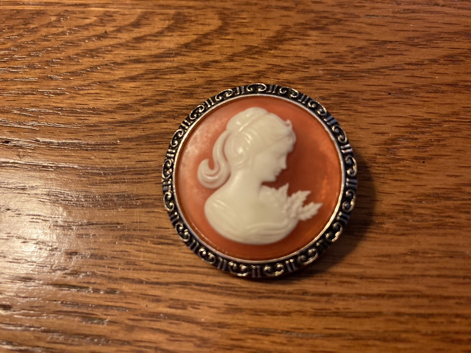 vintage antique cameo pin brooch From 1940’s - image 1