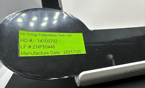 Harley Davidson 14100702 Medallion, izquierda, emblema de tanque F diestro genuino OEM - Imagen 4 de 6