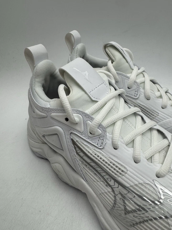 Mizuno WAVE MOMENTUM 3 Women's NWD Volleyball Shoes White US Size 7 Medium - Image 3 of 4