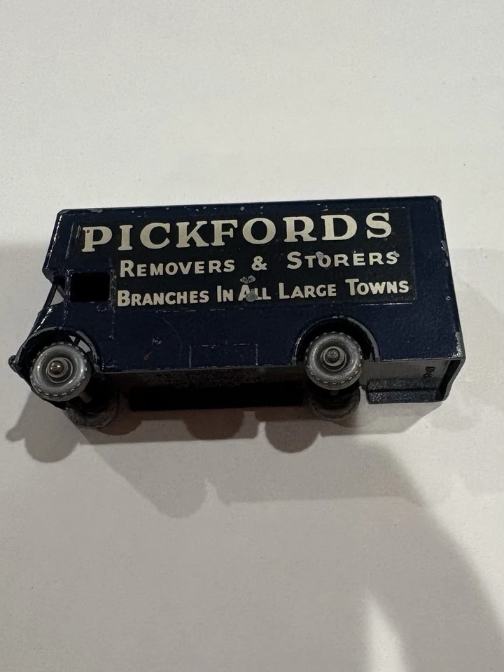 Lesney Vintage Matchbox Pickford Removal Van #46 Made in England By Lesney Blue - Image 4 of 4