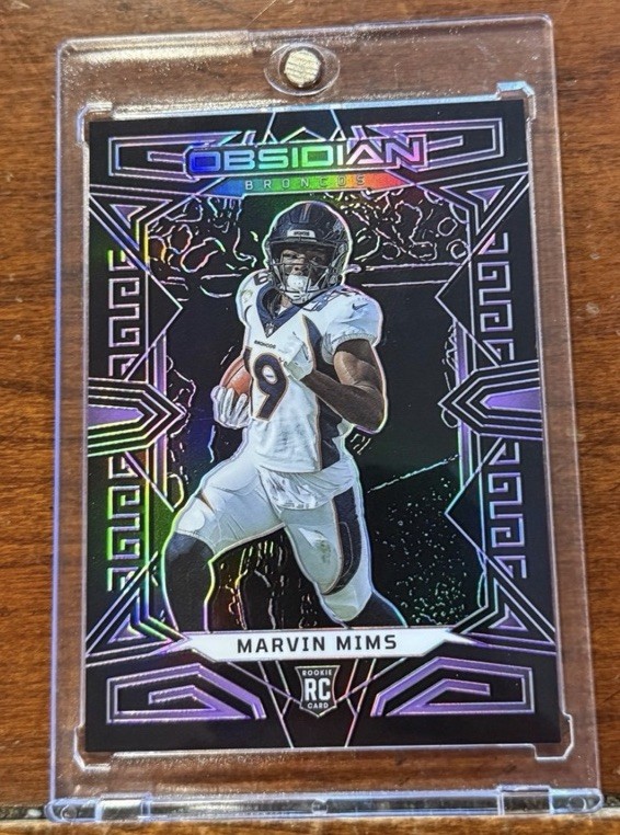 2023 Panini Obsidian Purple Electric Etch /75 Marvin Mims #126 RC