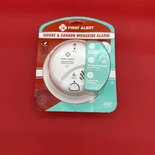 First Alert  Combination Smoke and Carbon Monoxide Alarm