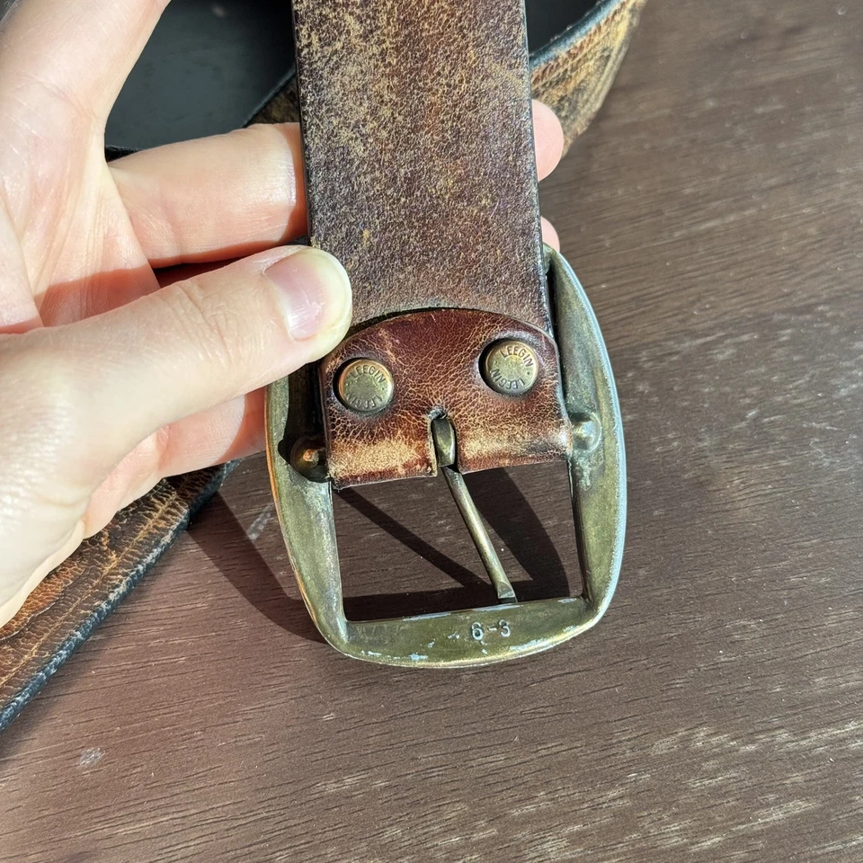 Cinto ocidental vintage de couro trabalhado padrão floral fivela de latão Lee Hardware - Imagem 4 de 4