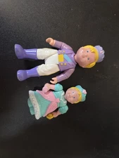 Fisher Price Once Upon a Dream Dollhouse LITTLEST Princess & Prince Loving Dolls
