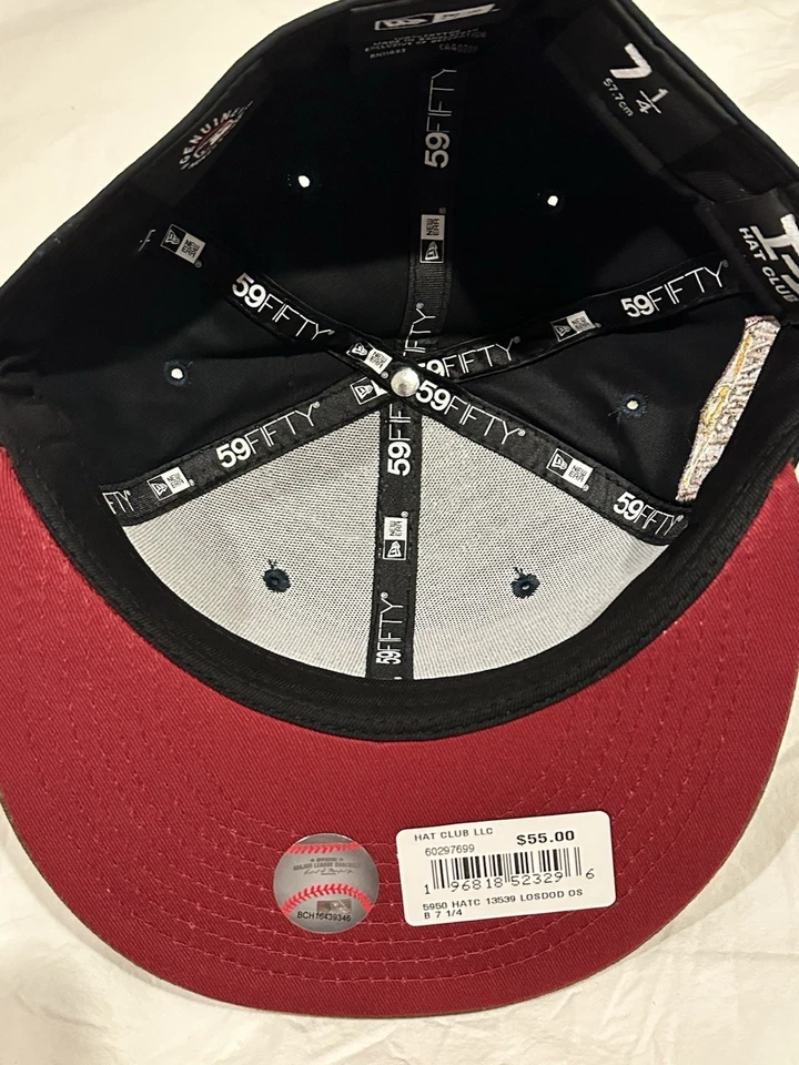 Los Angeles Dodgers New Era 59Fifty 2020 WS Patch 7 1/4 Black, Army Green, Gold - Image 4 of 4