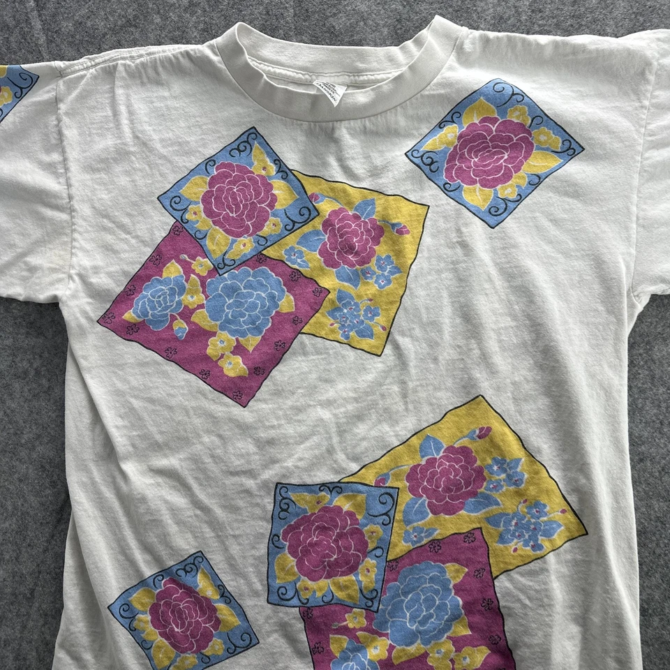Camisa Danskin Vintage Mujer Pequeña Blanca Floral Gráfica Camiseta Hecha EE. UU. Algodón Años 90 Foto 4 de 4