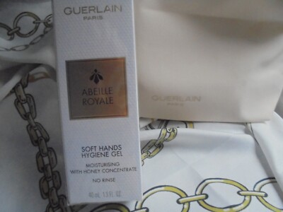 GUERLAIN ABEILLE ROYALE PFLEGENDES HANDHYGIENE-GEL mit Guerlain Kosmetiktasche