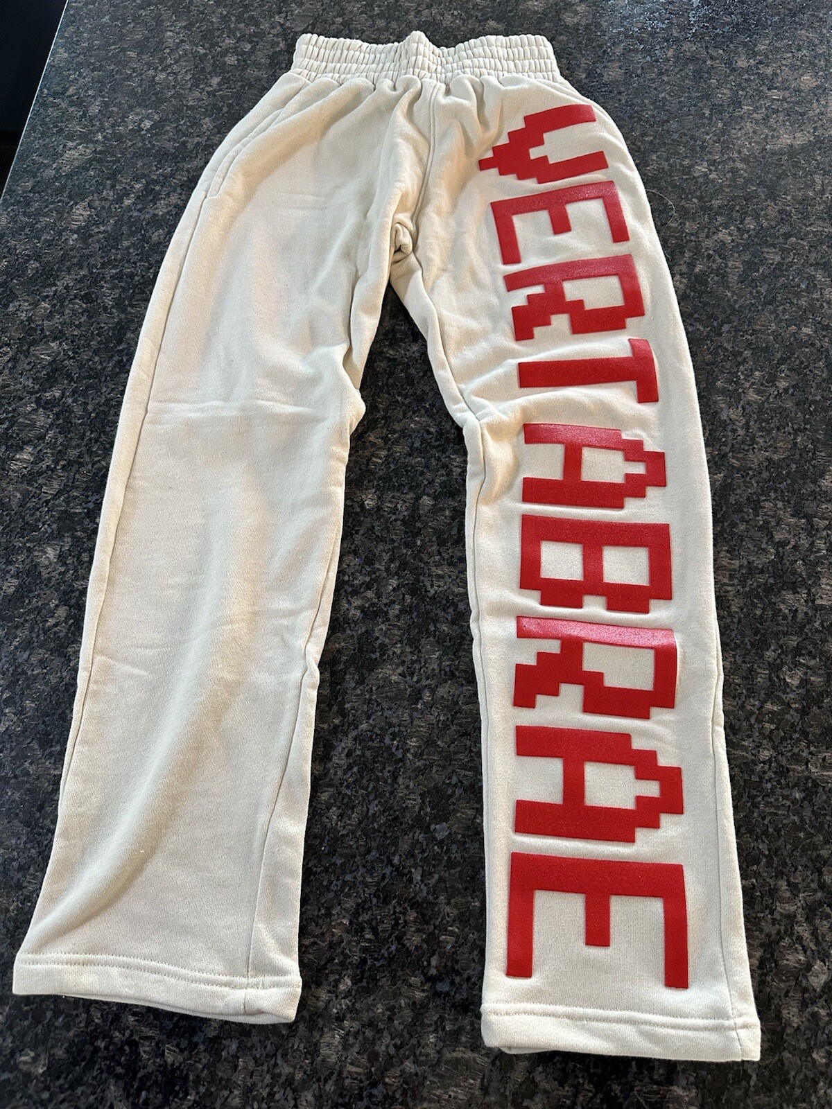 Picture 1 of 5