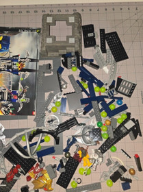 LEGO BIONICLE: Piraka Stronghold (8894) Mostly Complete - Used