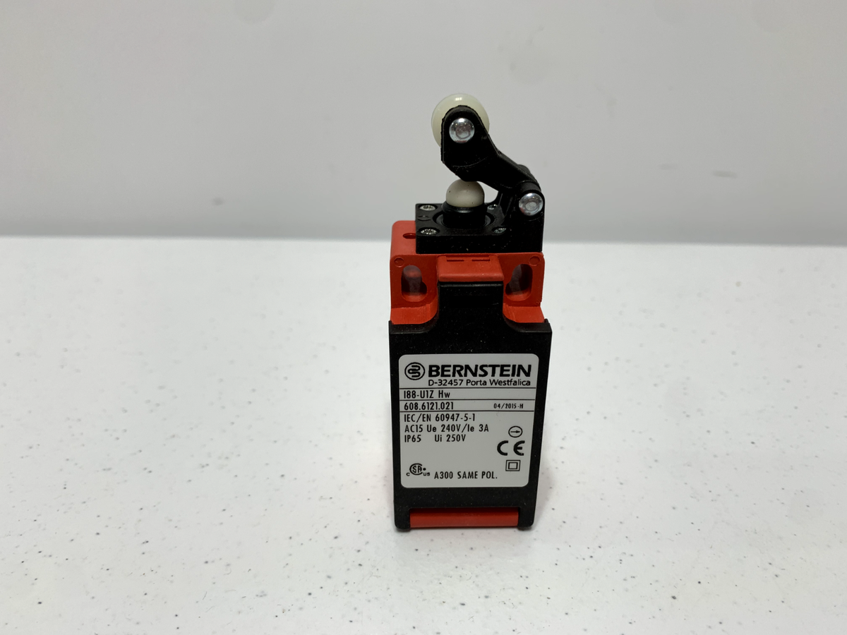 ノッチ Bernstein I88-U1Z Hw 608.6121.021 Limit Switch, Lever 240V